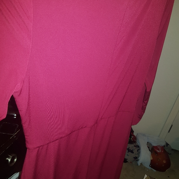 Dress - Picture 3 of 3